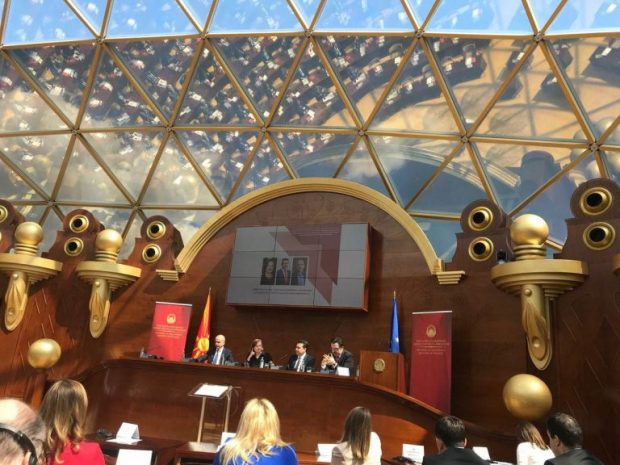Konferencë: Menaxhimi me financat publike dhe rritjen ekonomike
