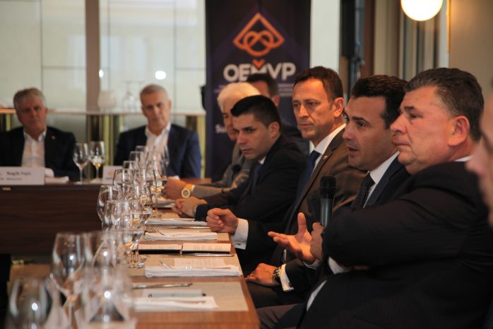 OEMVP organizon takim pune me Kryeministrin z. Zoran Zaev