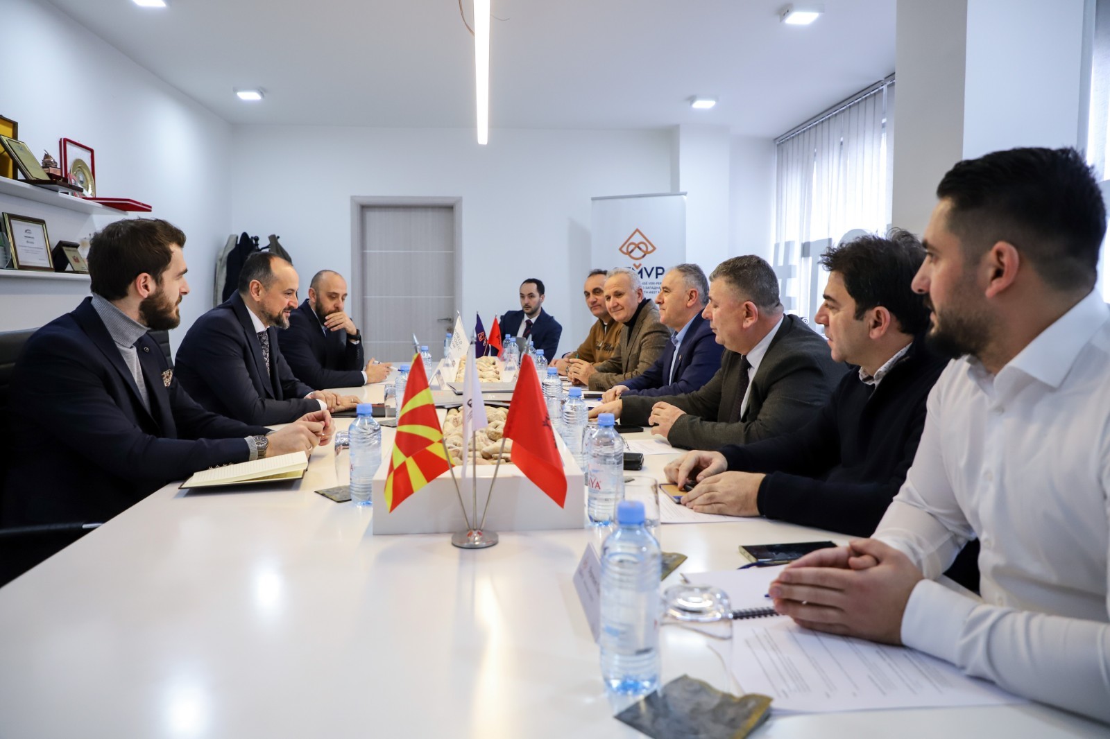 Takim pune – Kryetari i OEMVP z. Qyra priti zv. Kryeministrin për çështje ekonomike dhe kabinetin e Tij