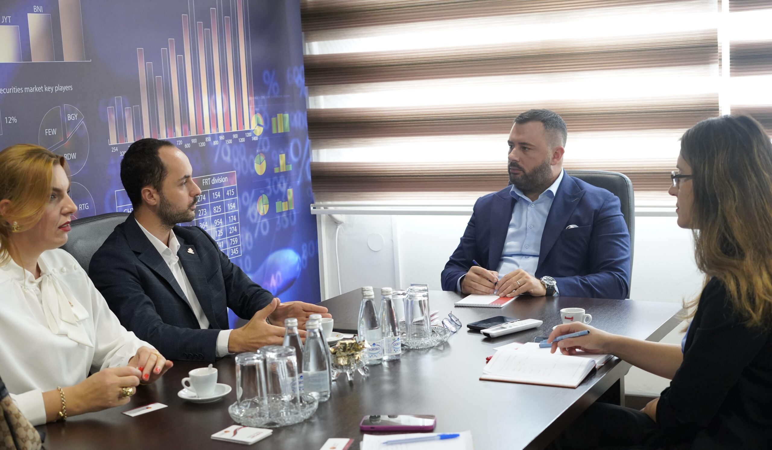 OEMVP realizon takim me Drejtorin e Agjencisë për Investimet e Huaja dhe Promovimin e Eksportit. Në fokus Ligji për mbështetje financiare të investimeve, dhe promovimi i eksportit