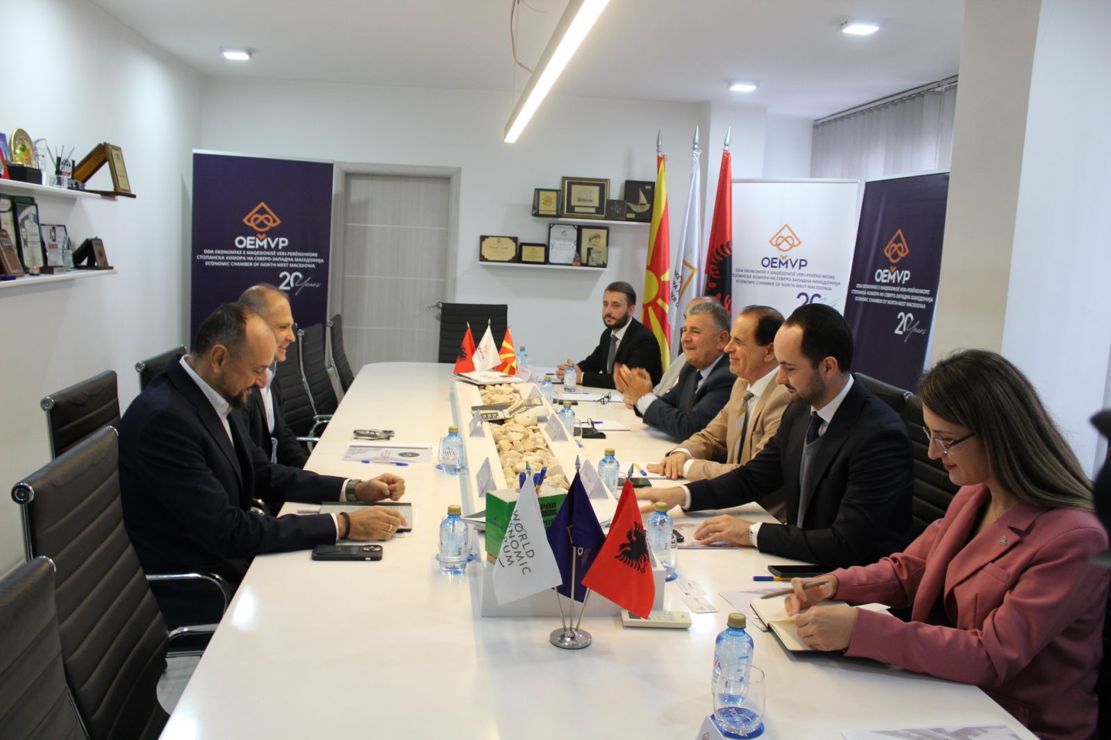 OEMVP vazhdon takimet me subjektet politike në kuadër të zgjedhje lokale. U prezantua platforma edhe te LSDM